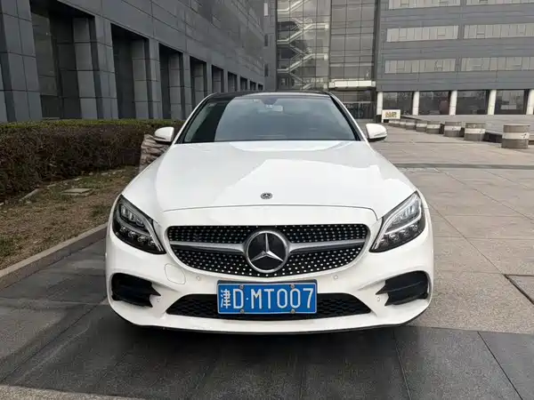 Mercedes-Benz C-Class 2019