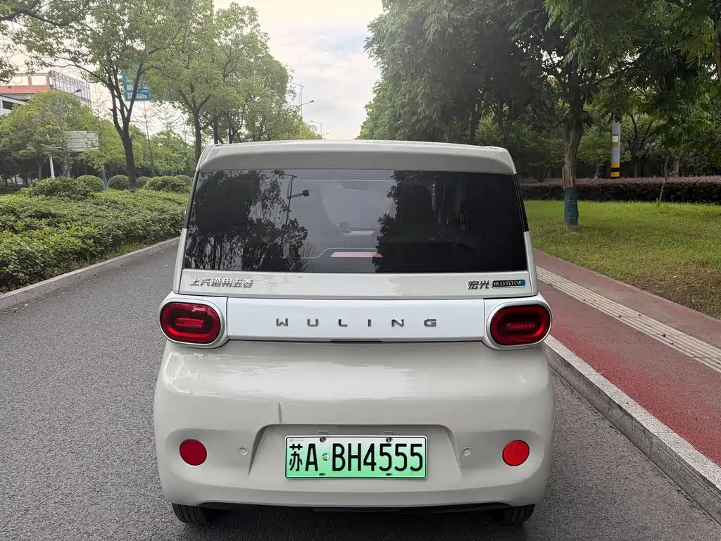 Wuling Hongguang MINIEV 2025