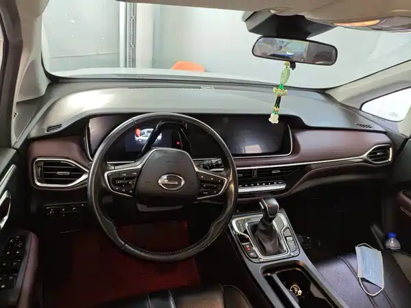 GAC Trumpchi M6 2022