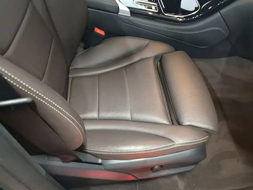 Mercedes-Benz GLC 2021 — фото 25