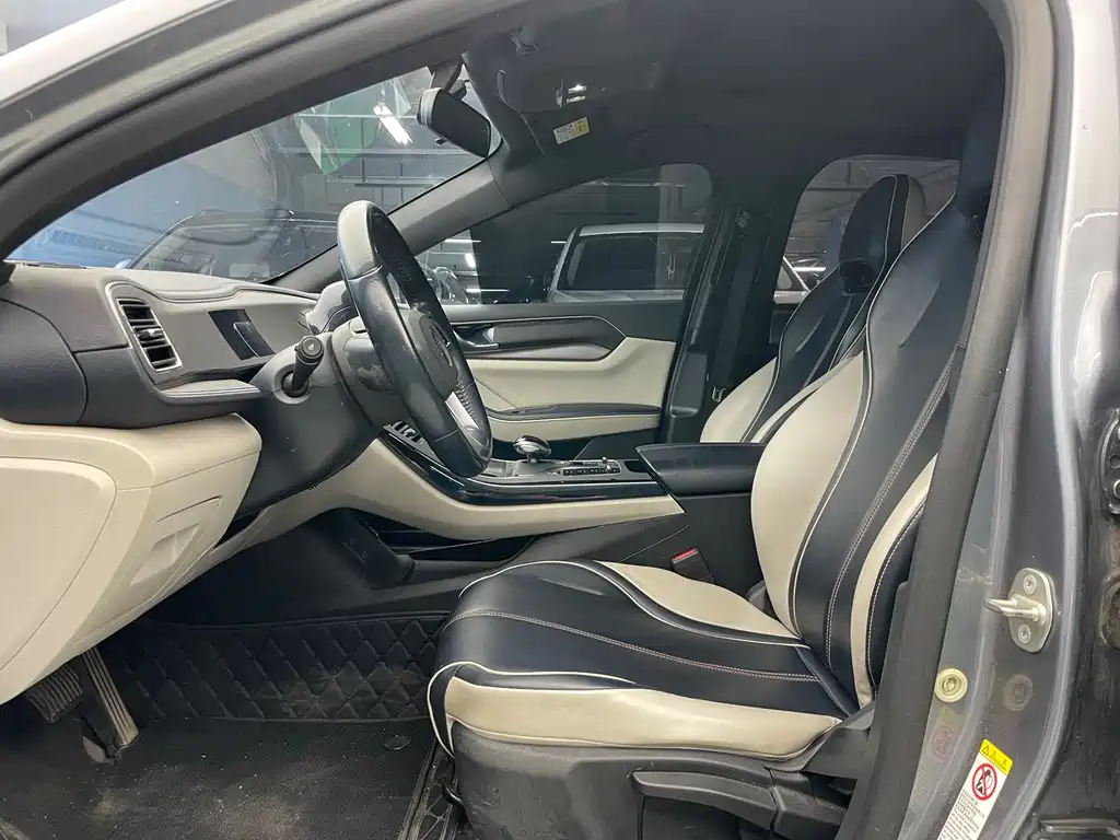 BYD Qin PLUS 2022 — фото 11