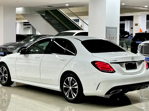 Mercedes-Benz C-Class 2016