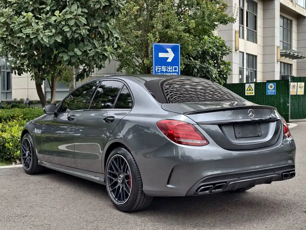 Mercedes-Benz C-Class 2017