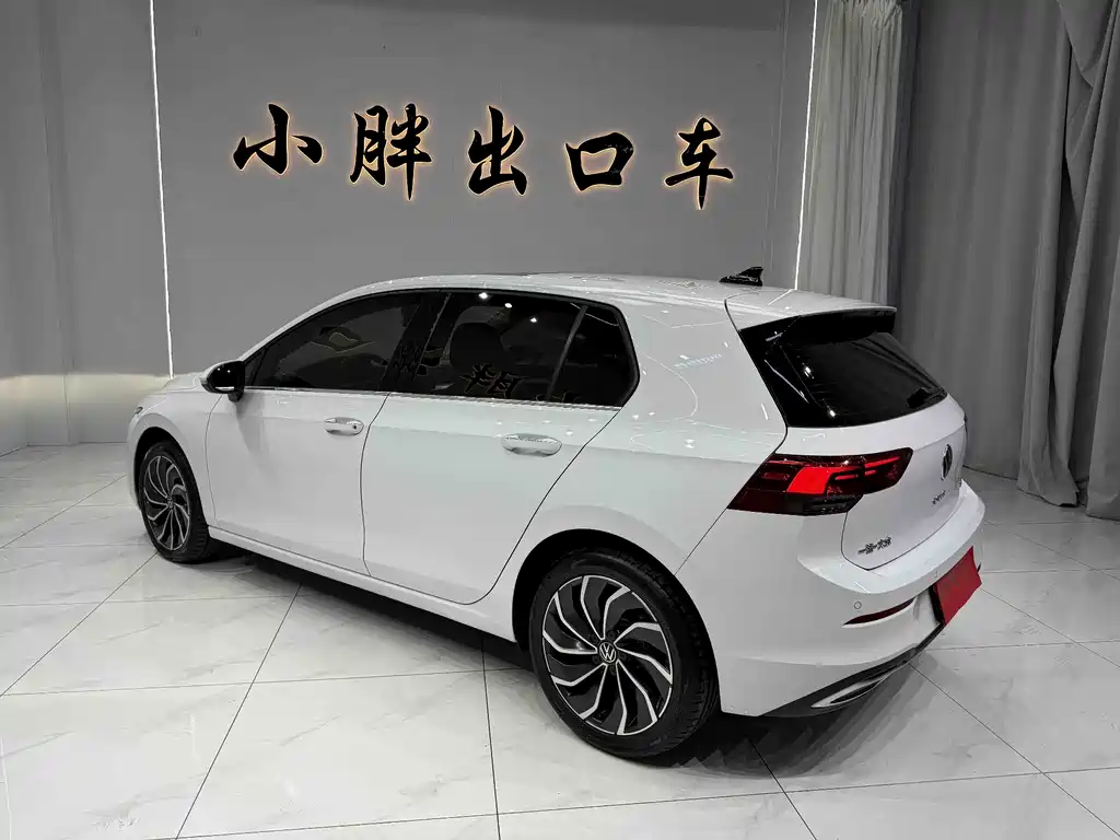 Volkswagen Golf 2022