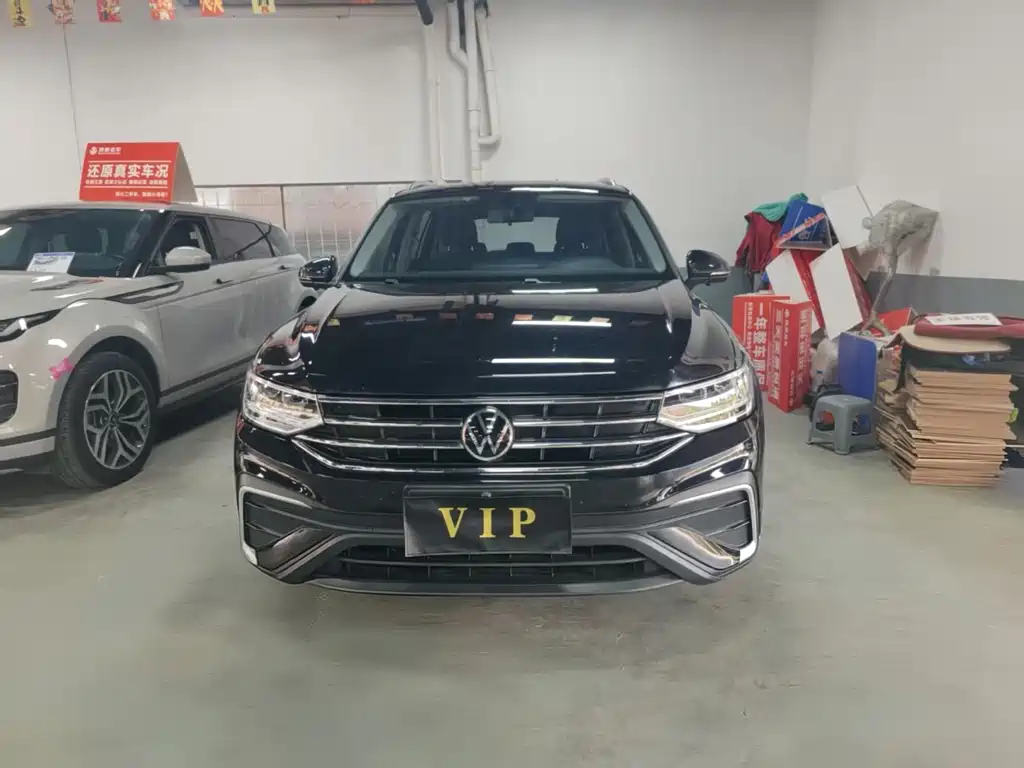 Volkswagen Tiguan L 2023