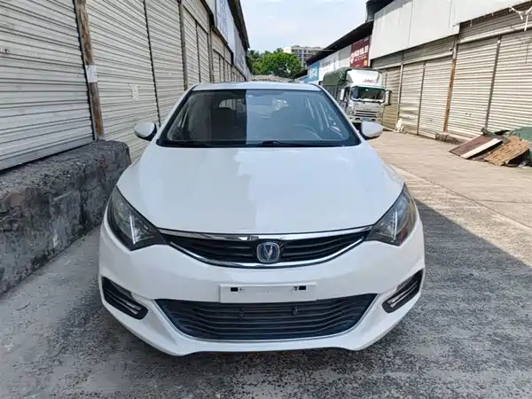 Changan Eado XT 2015