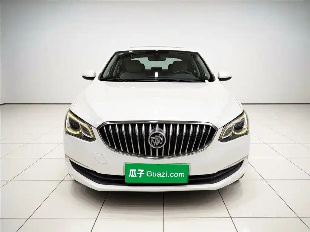 Buick Excelle 2015 — фото 24