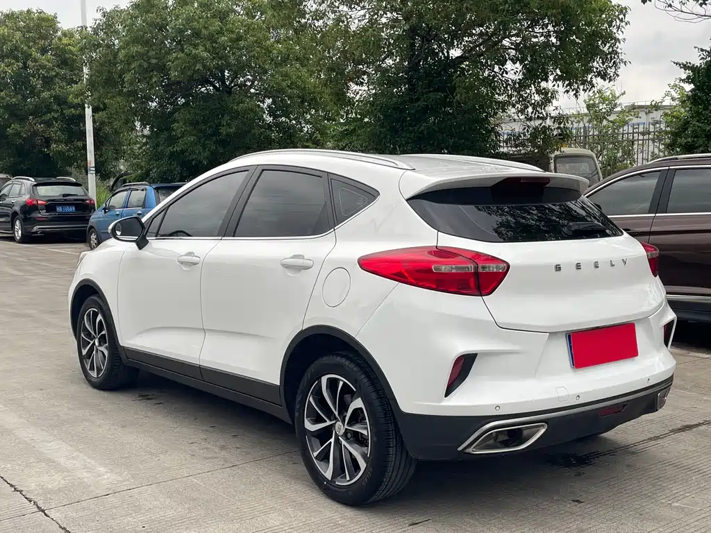 Geely Emgrand GS 2020 — фото 7