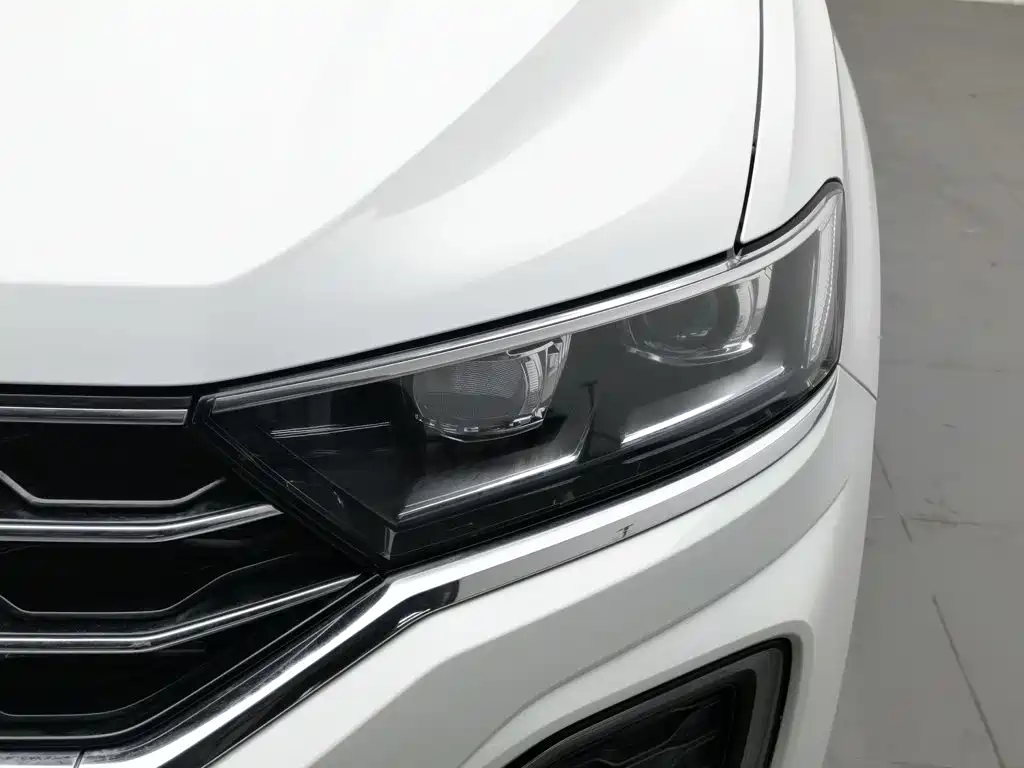 Volkswagen T-Roc 2021