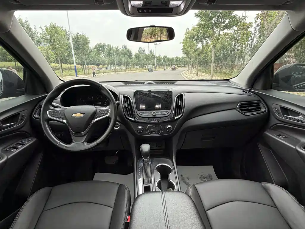 Chevrolet Equinox 2021 — фото 10