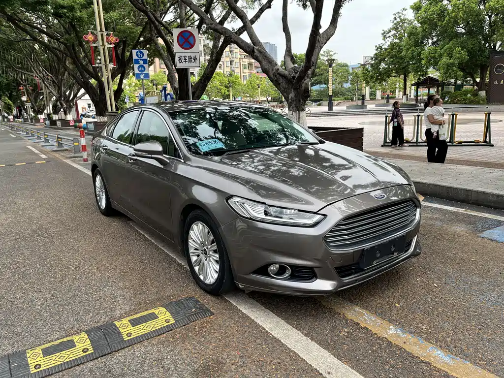 Ford Mondeo 2015 — фото 2
