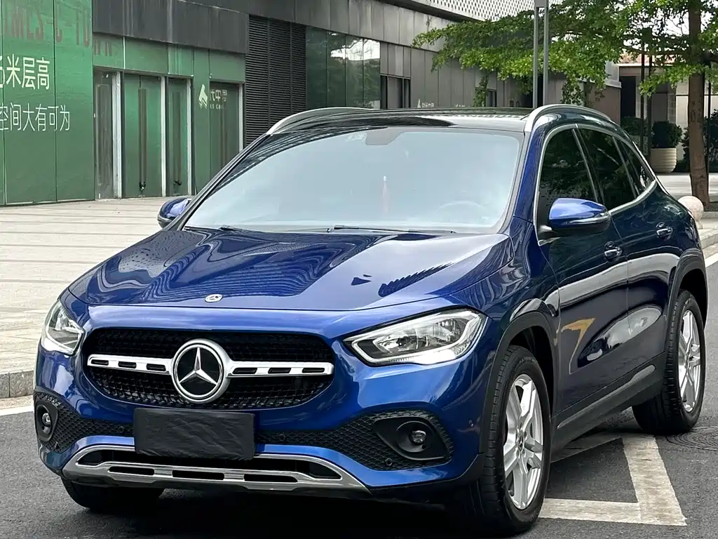 Mercedes-Benz GLA 2021 — фото 1