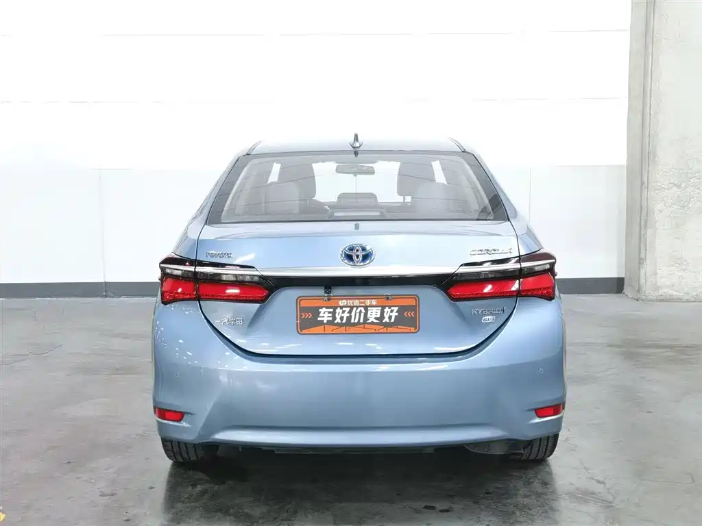 Toyota Corolla 2017 — фото 4
