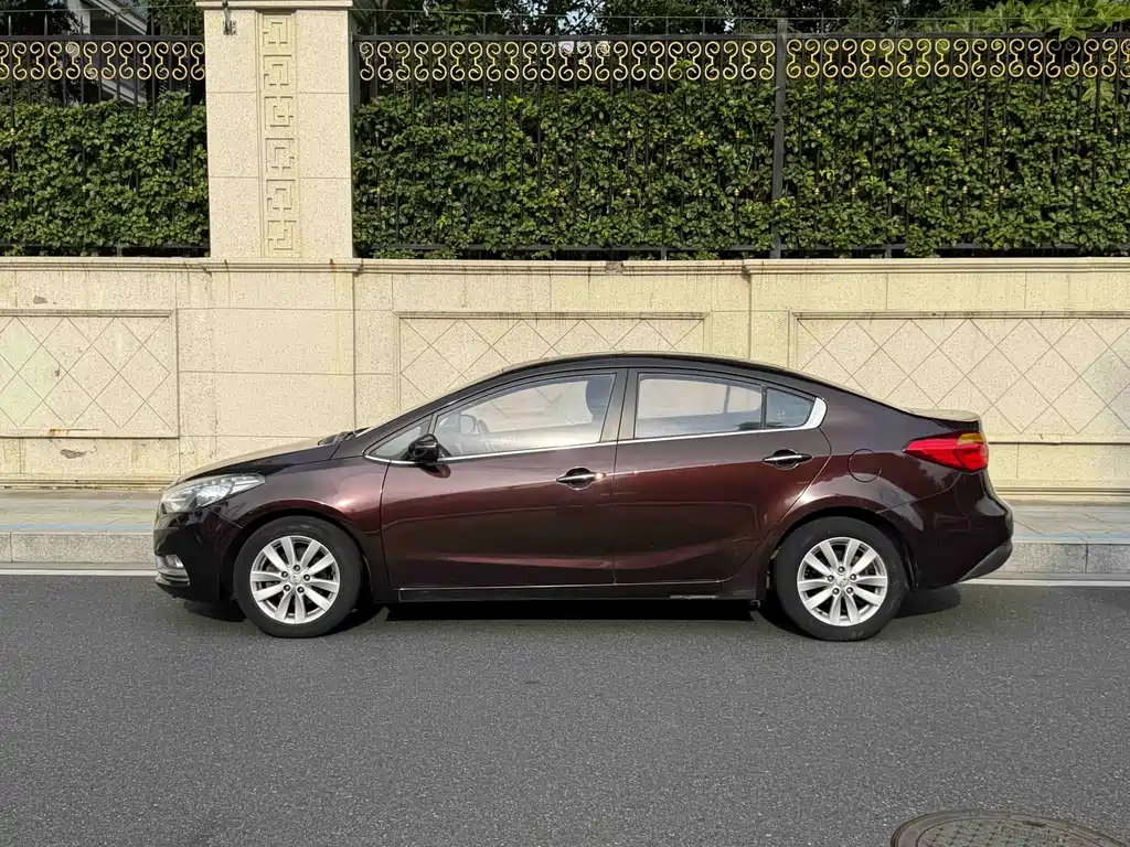 Kia K3 2014