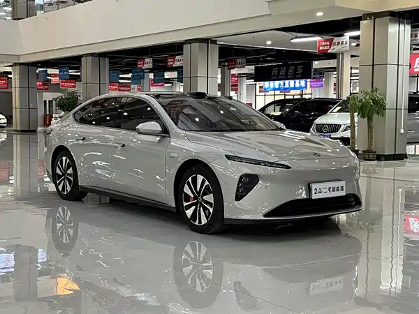 NIO ET7 2022