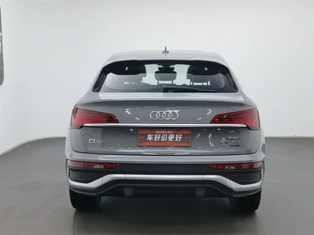 Audi Q5L Sportback 2022 — фото 4
