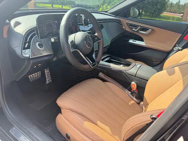 Mercedes-Benz E-Class 2025