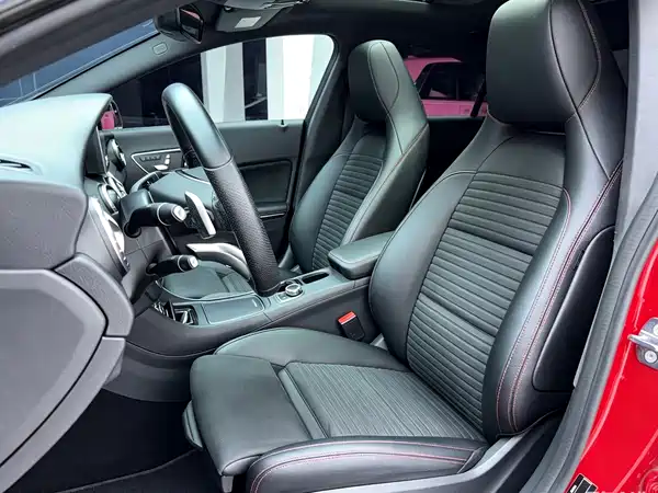 Mercedes-Benz CLA 2018