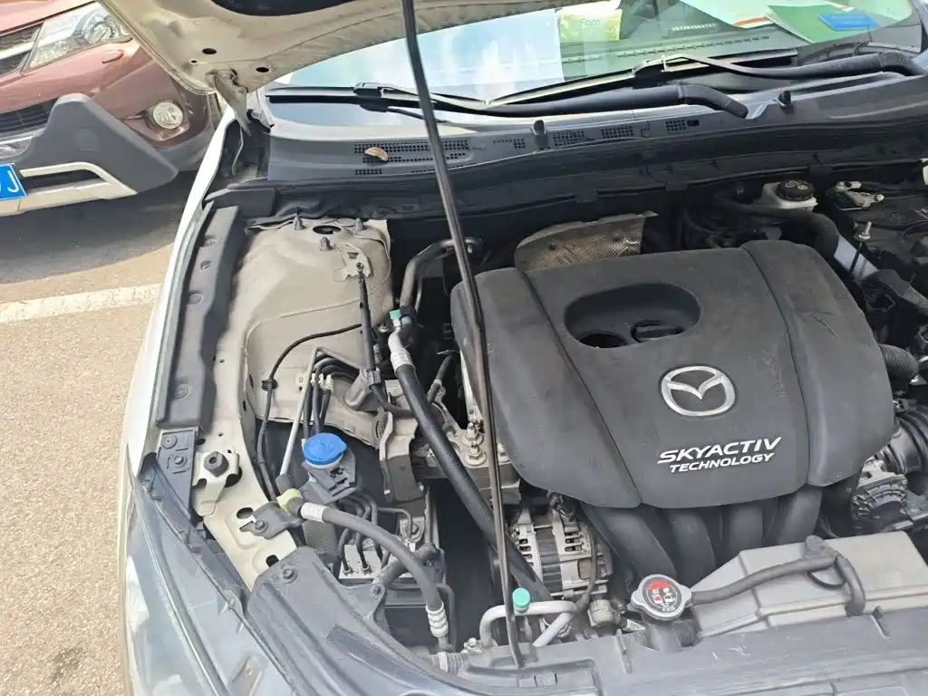 Mazda 3 Axela 2016 — фото 22
