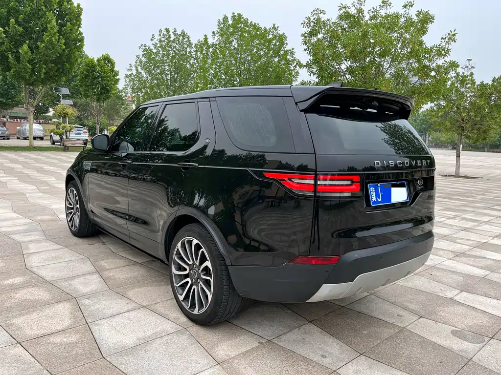 Land Rover Discovery 2018 — фото 4