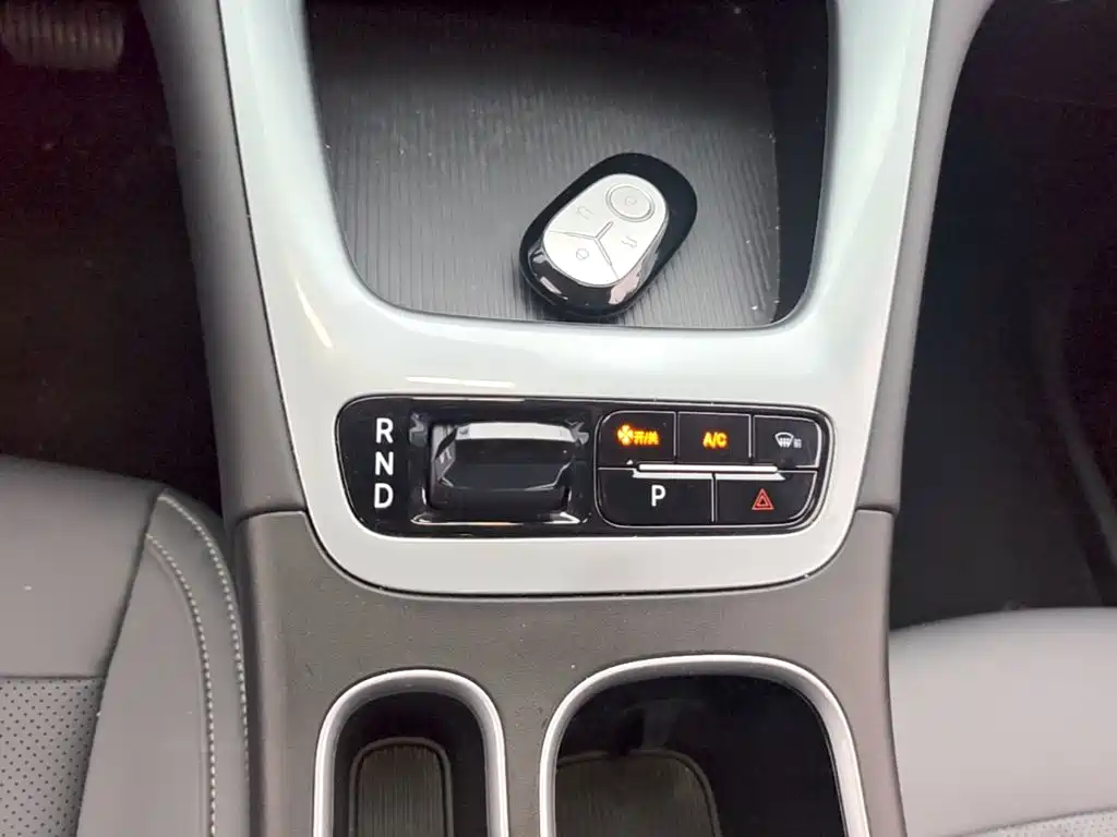Geely Galaxy Starwish 2026 — фото 14