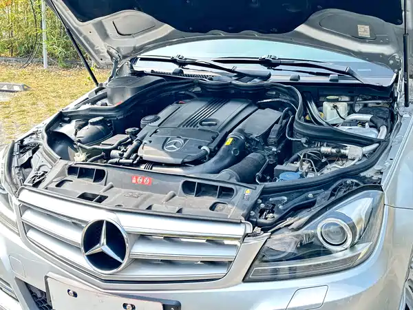 Mercedes-Benz C-Class 2013