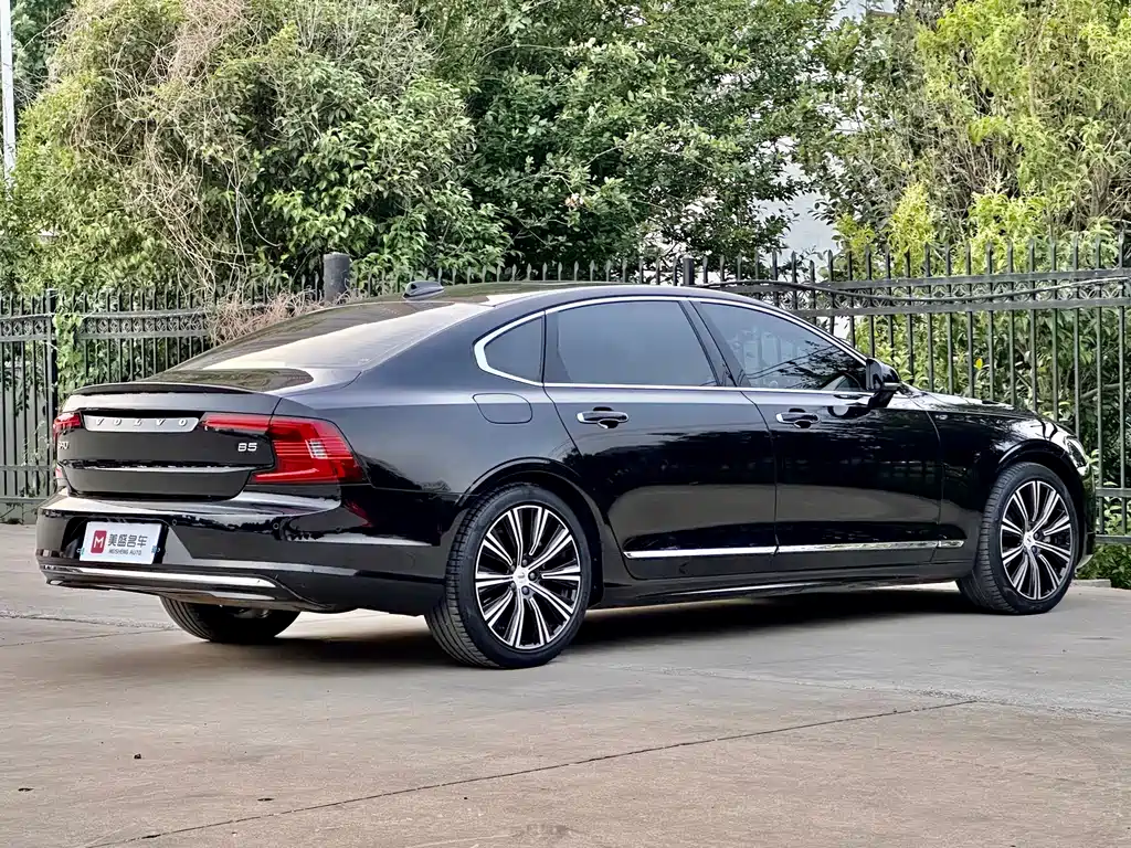 Volvo S90 2021 — фото 9