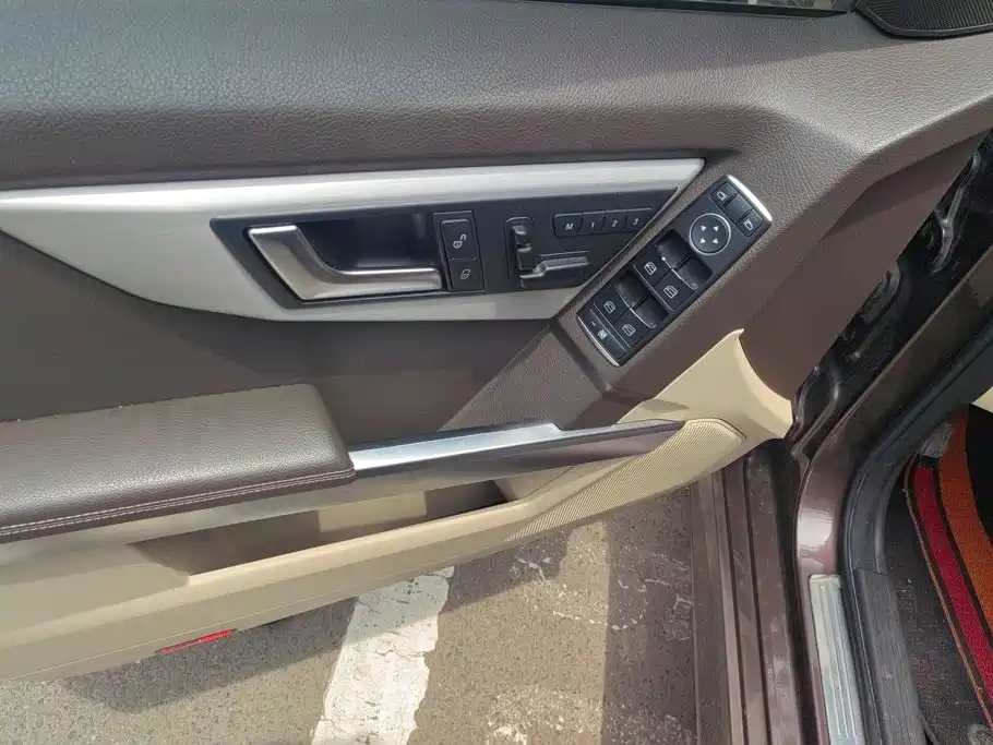 Mercedes-Benz GLK-Class 2015
