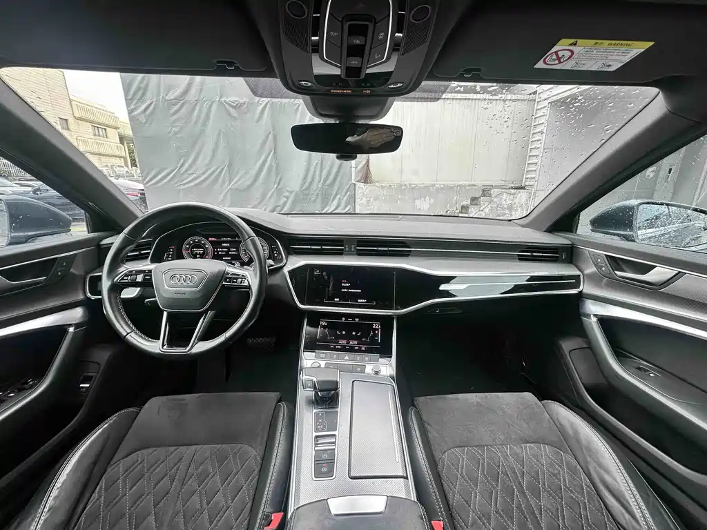 Audi A6L 2022 — фото 12