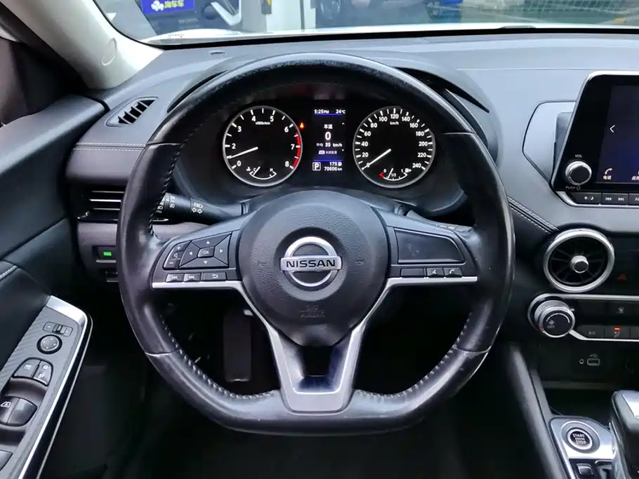 Nissan Sylphy 2019 — фото 15