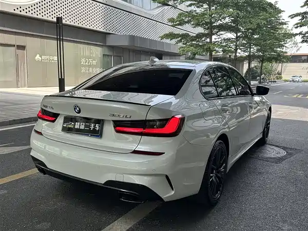 BMW 3 Series 2021