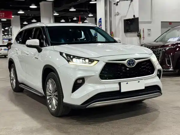 Toyota Highlander 2023
