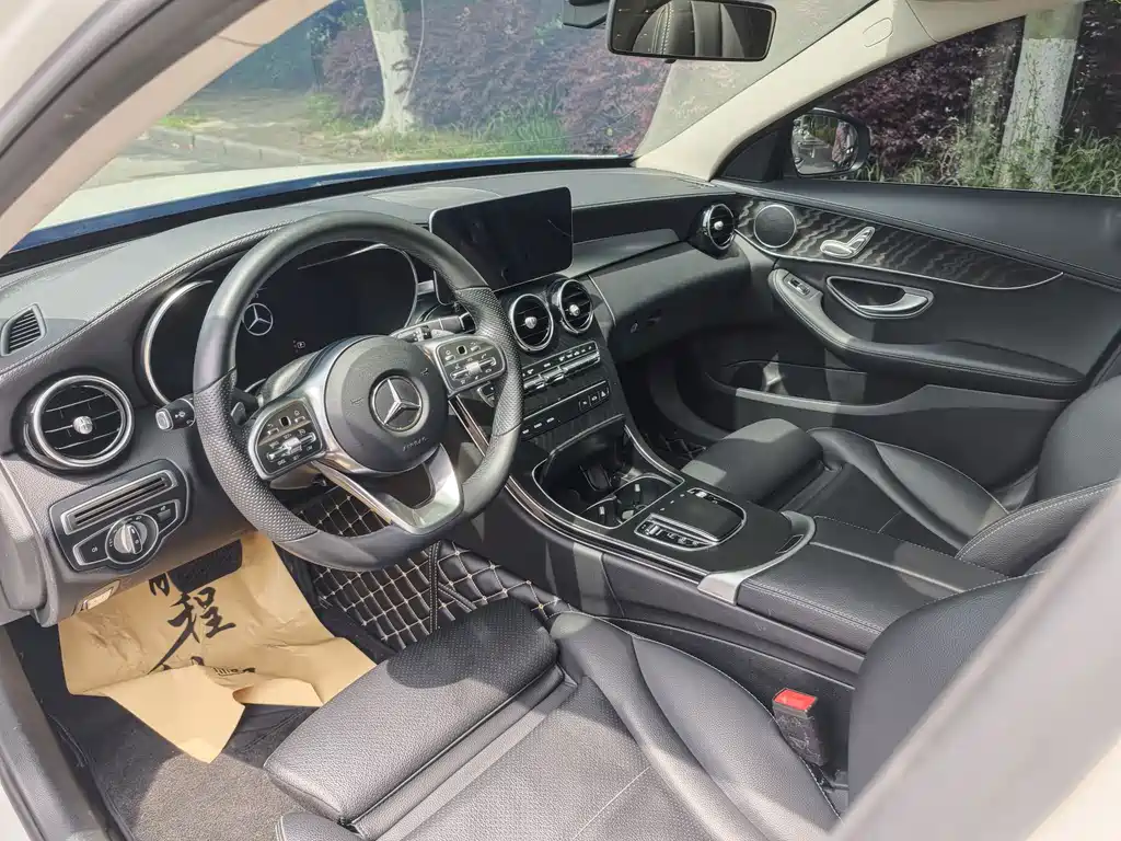 Mercedes-Benz C-Class 2021 — фото 13