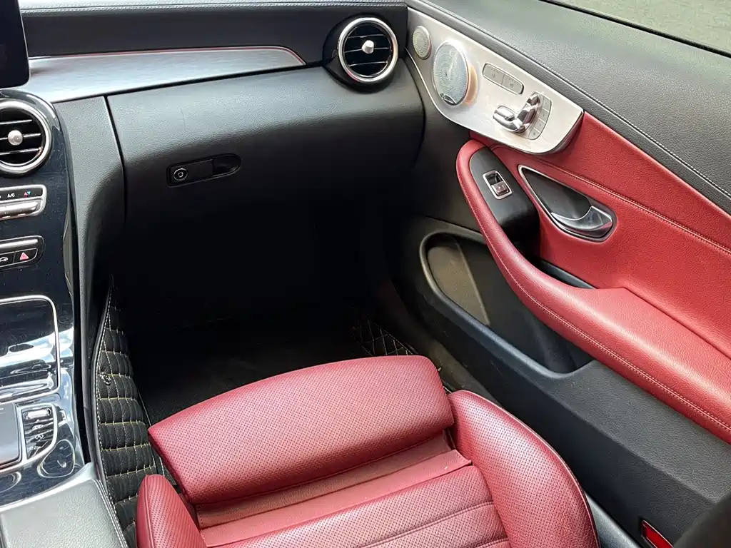 Mercedes-Benz C-Class AMG 2021 — фото 10