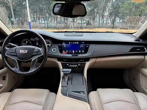 Cadillac CT6 2017