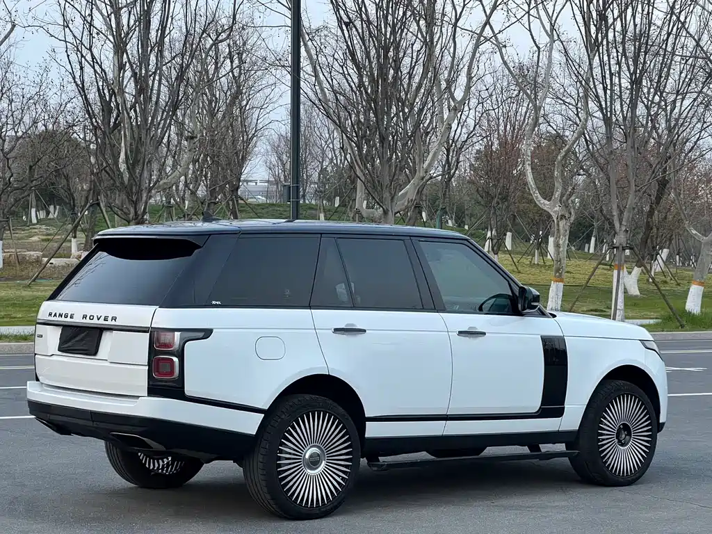 Land Rover Range Rover 2016 — фото 7