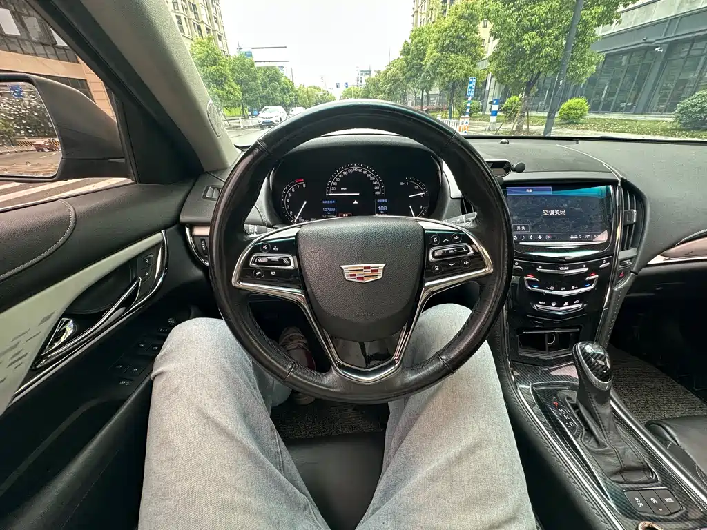 Cadillac ATS-L 2018 — фото 10