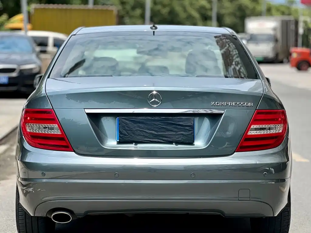 Mercedes-Benz C-Class 2012