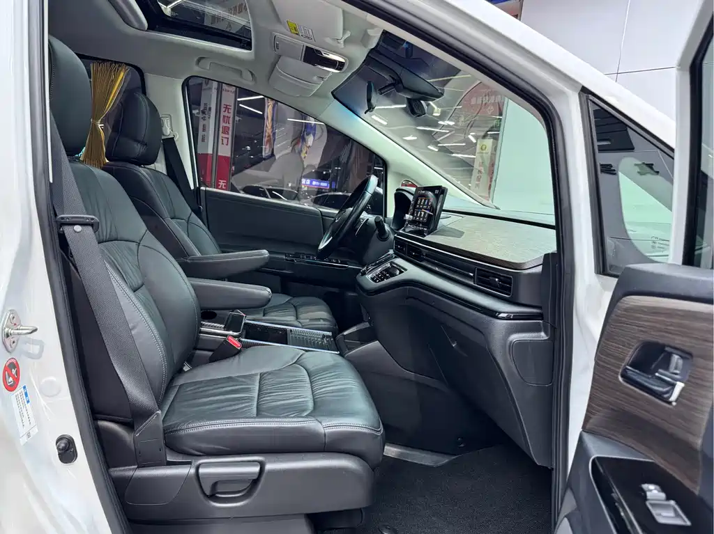 Honda Odyssey 2022 — фото 17