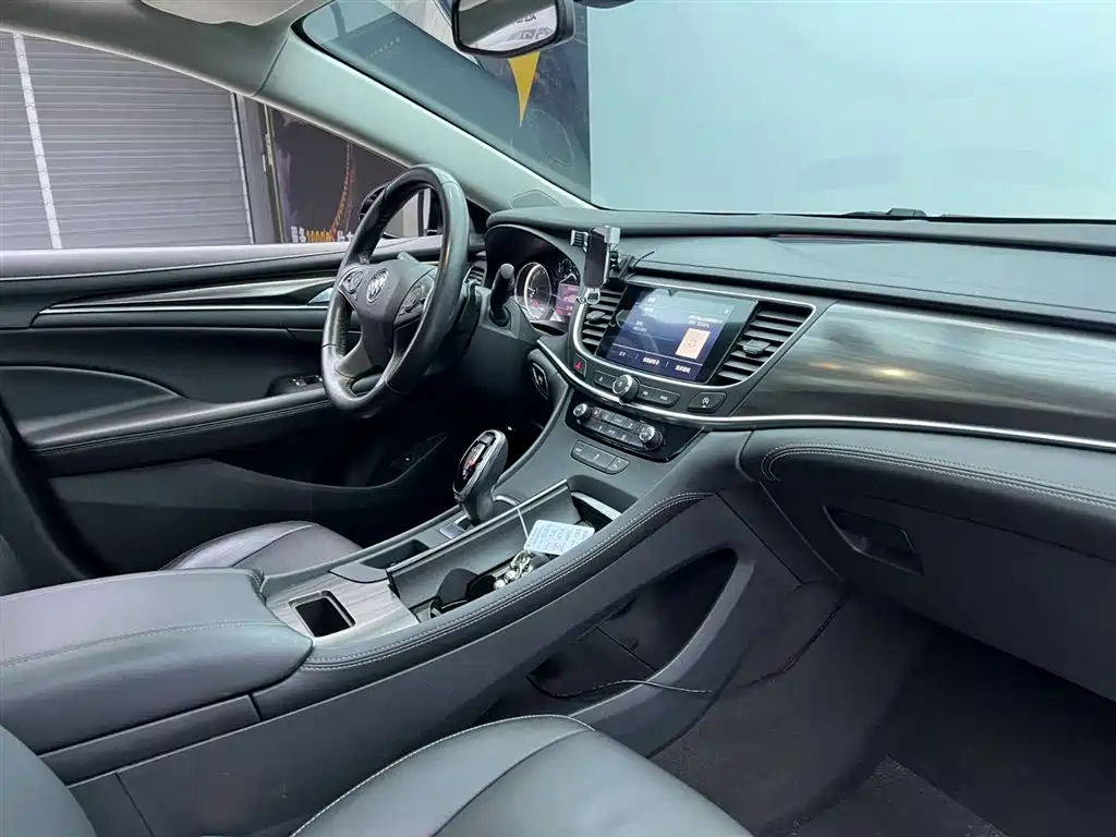 Buick LaCrosse 2021 — фото 19