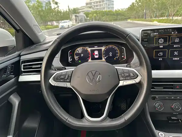 Volkswagen Lavida 2023