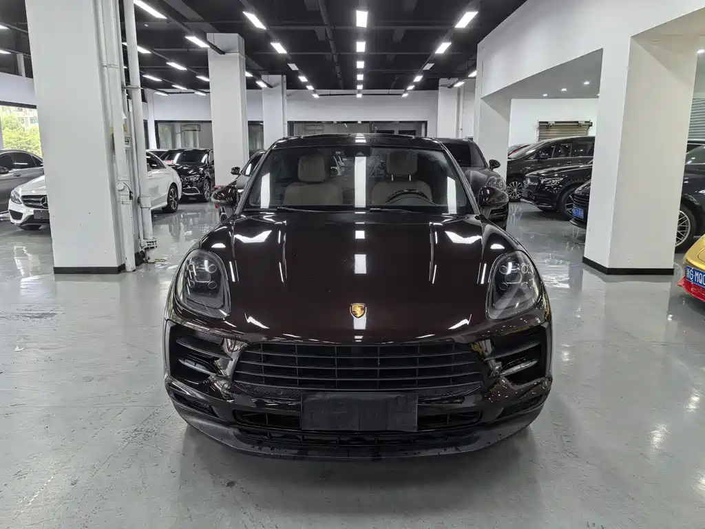 Porsche Macan 2019 — фото 2