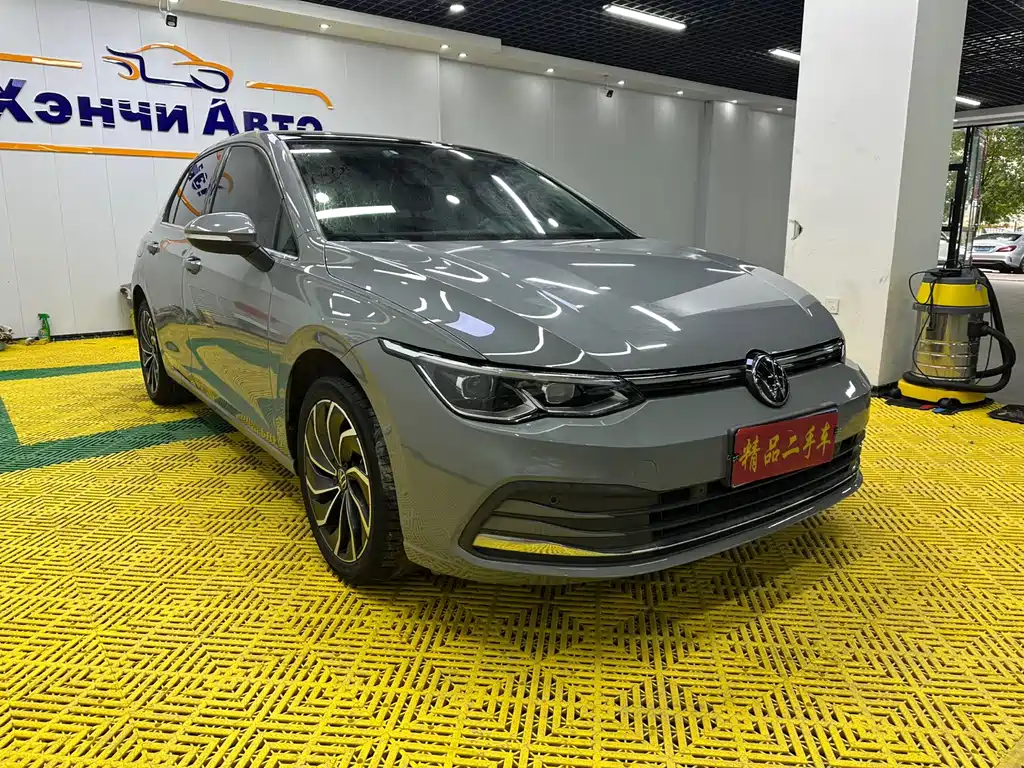 Volkswagen Golf 2022