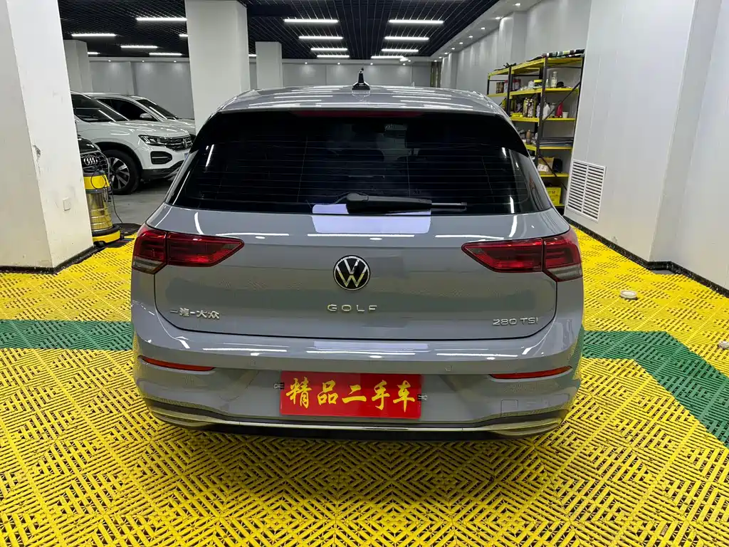 Volkswagen Golf 2022