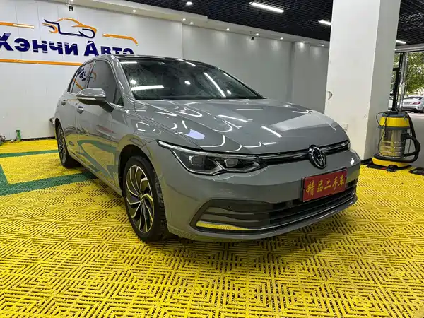 Volkswagen Golf 2022