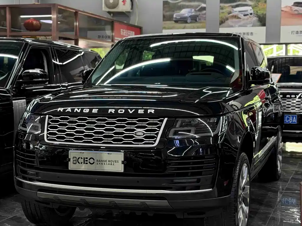 Land Rover Range Rover 2021 — фото 1