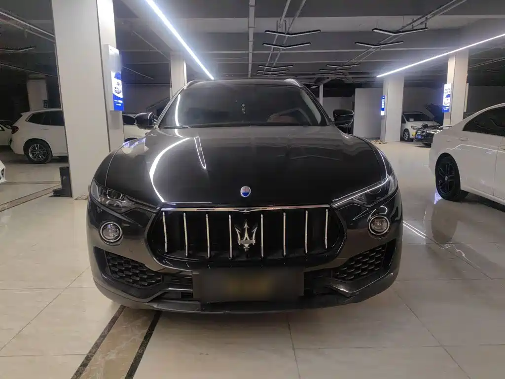 Maserati Levante 2018 — фото 4