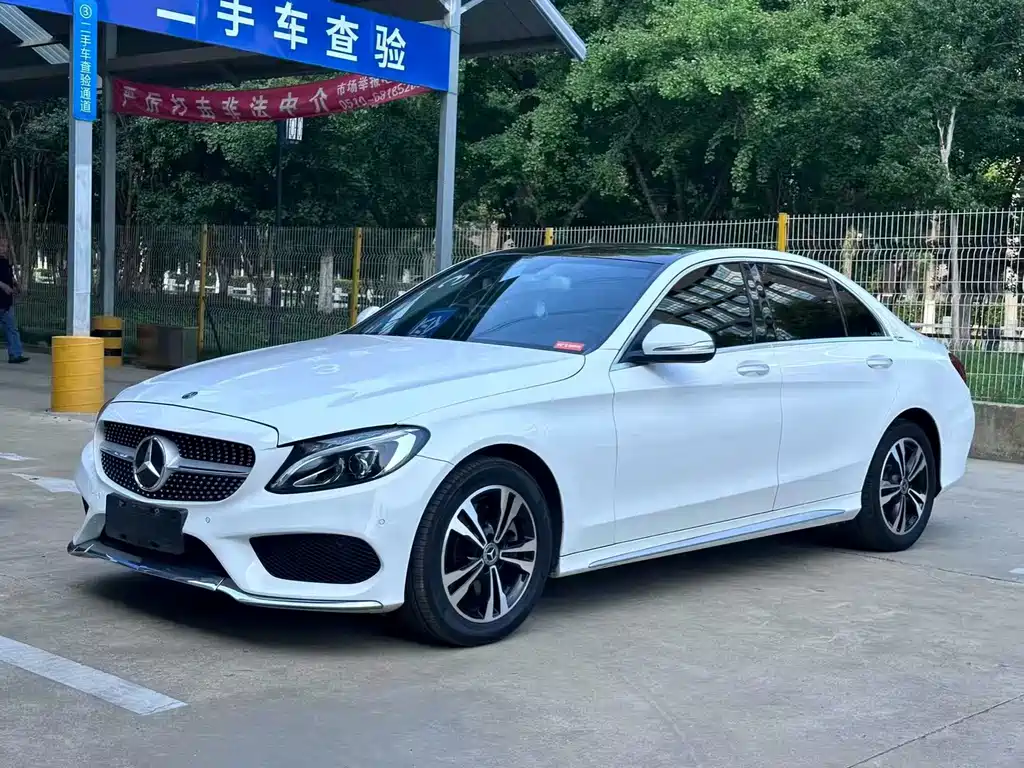 Mercedes-Benz C-Class 2018