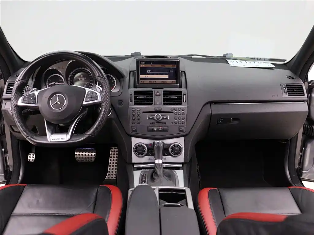 Mercedes-Benz C-Class AMG 2010 — фото 12