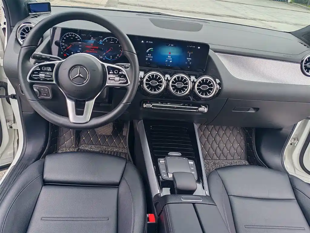Mercedes-Benz GLA 2023 — фото 16